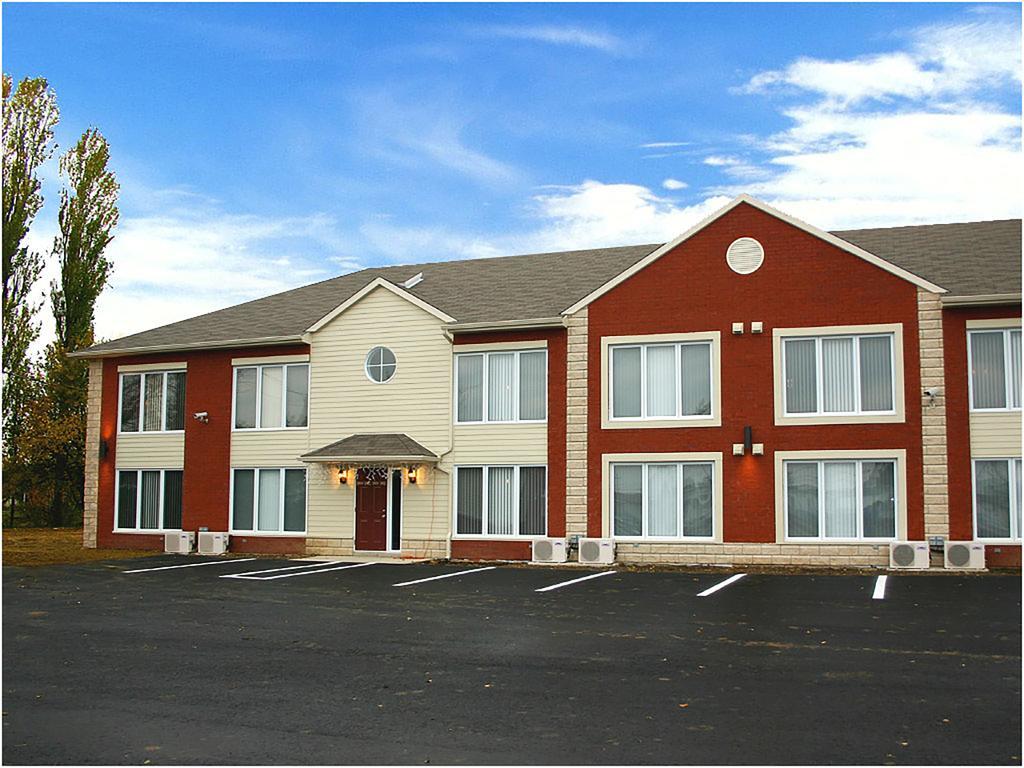 Travelodge By Wyndham Drummondville Pokoj fotografie